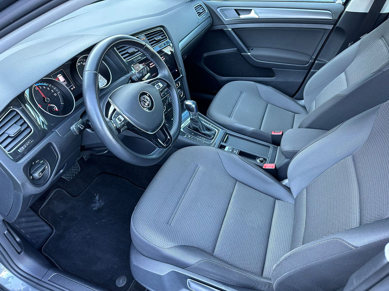 Volkswagen Golf foto 11