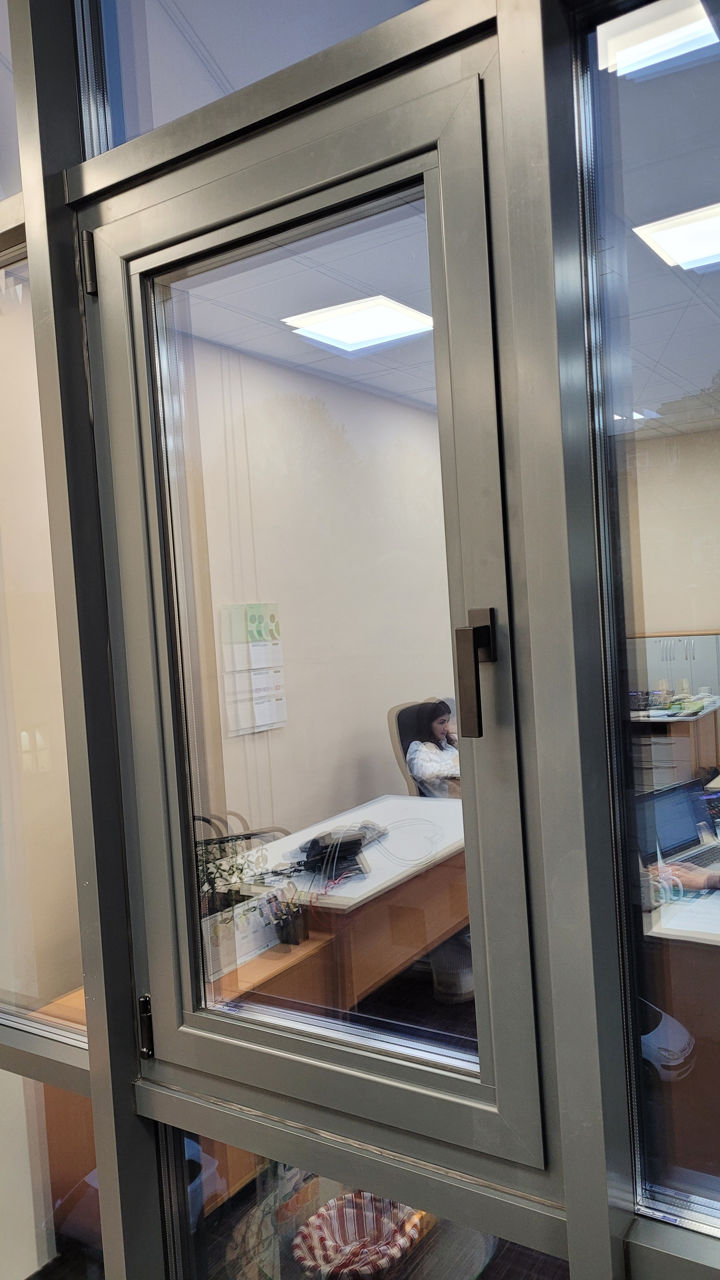Ferestre si usi din aluminiu Alutech W72 / Алюминевые окна и двери Alutech W72. foto 1
