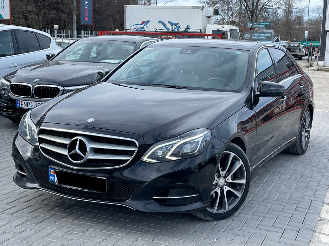 Mercedes E Class foto 1