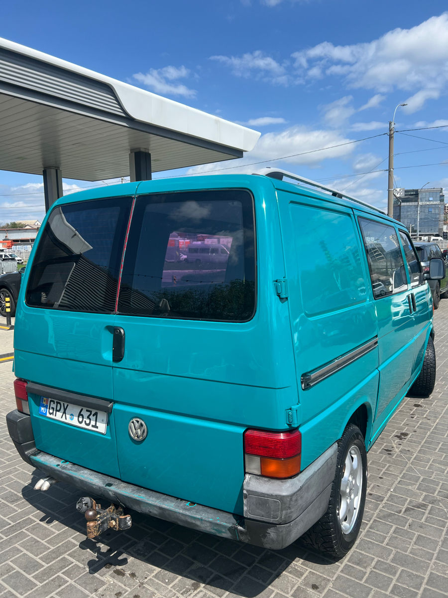 Volkswagen T4 foto 2