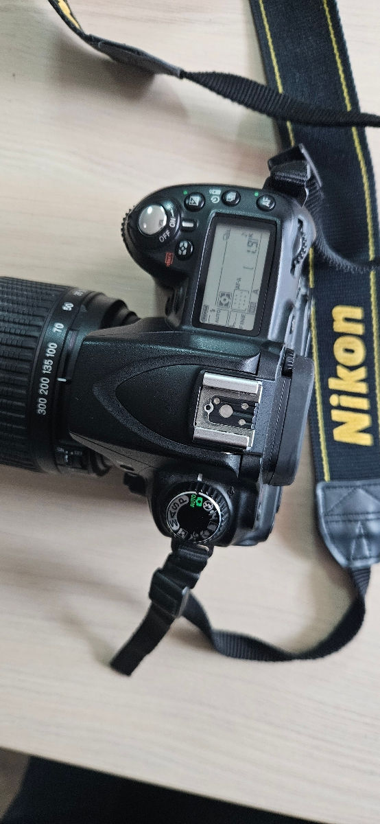 Fotoaparat Nikon D90 + obiectiv Tamron AF 28-300  foto 4