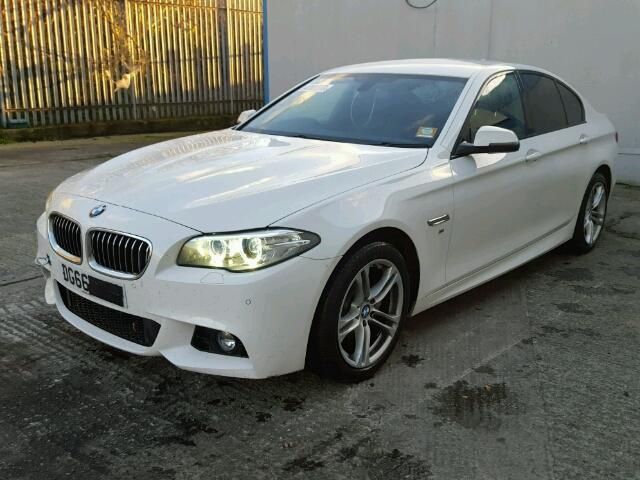 BMW 5 Series foto 2