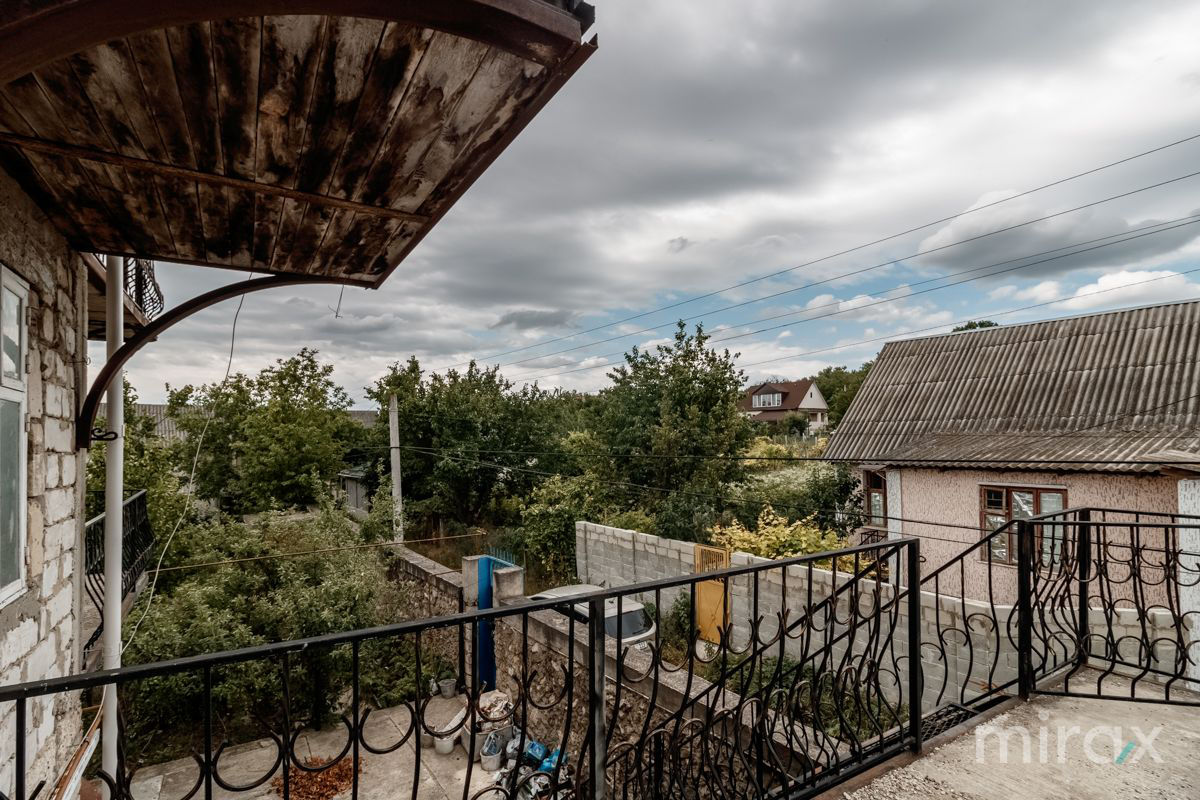 Se vinde vilă pe malul lacului amplasată în s. Hrușova, IP Valea Fermecată фото 6
