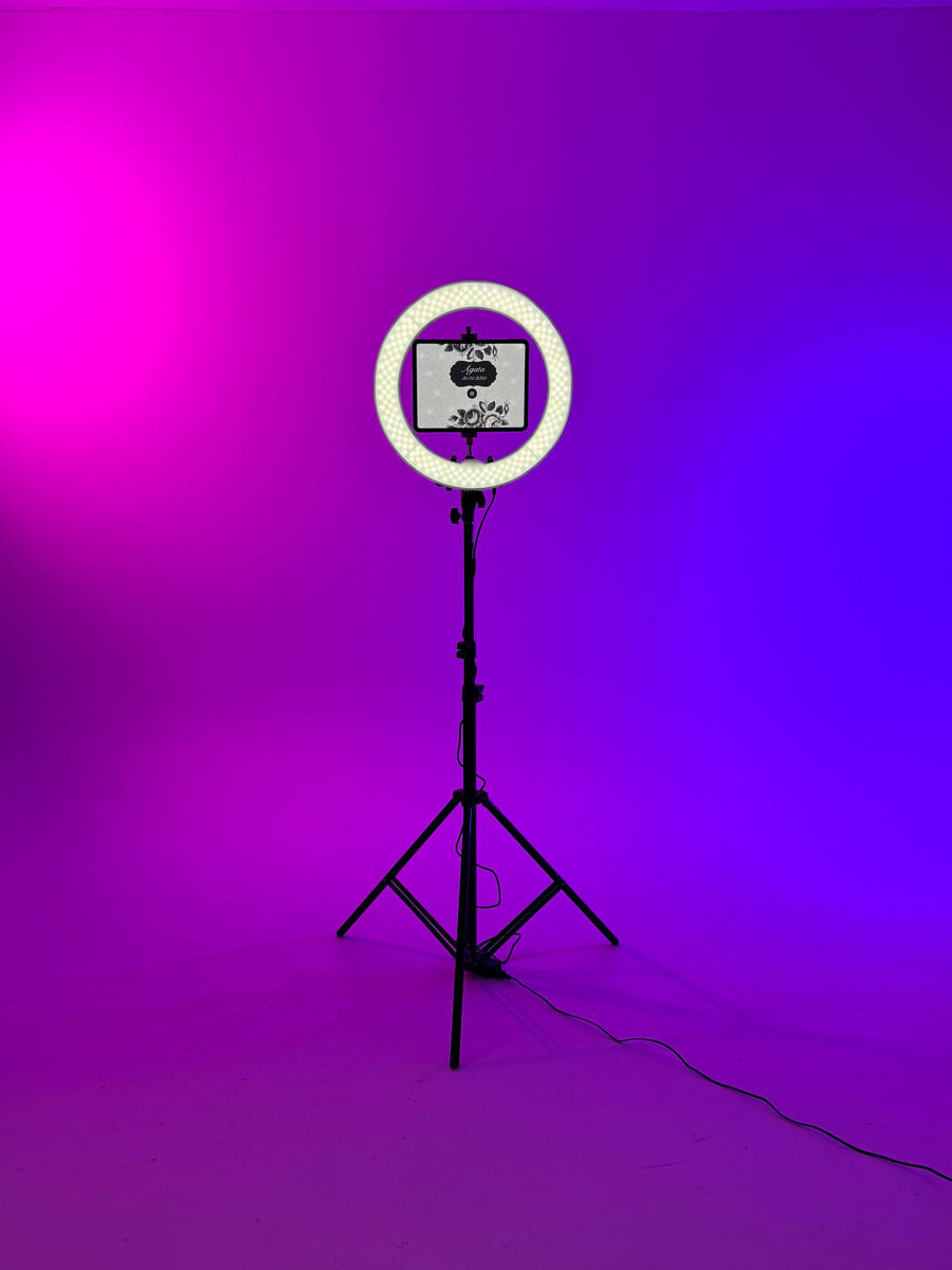 Selfie Box (Halo) фото 0