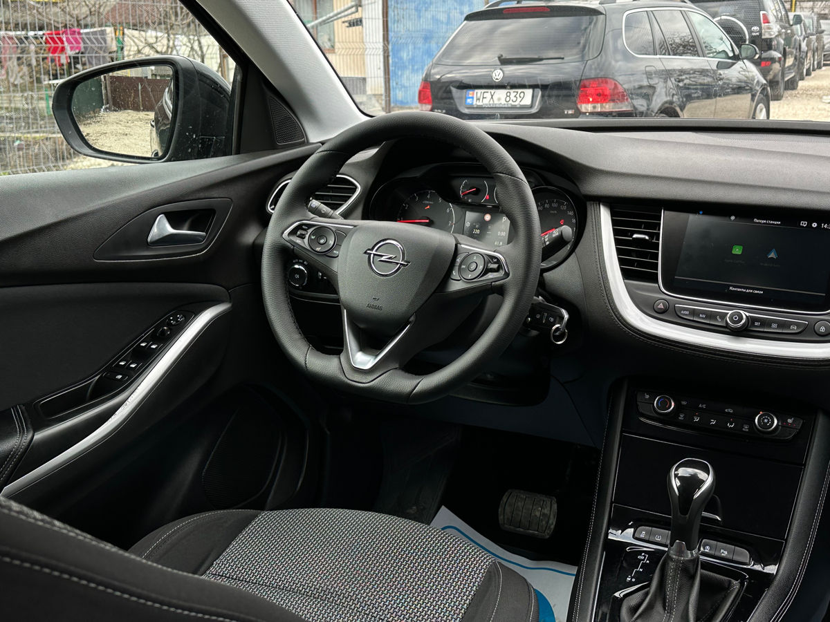 Opel Grandland X фото 17