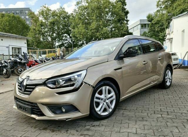 Запчясти на Renault Megane 4 фото 2