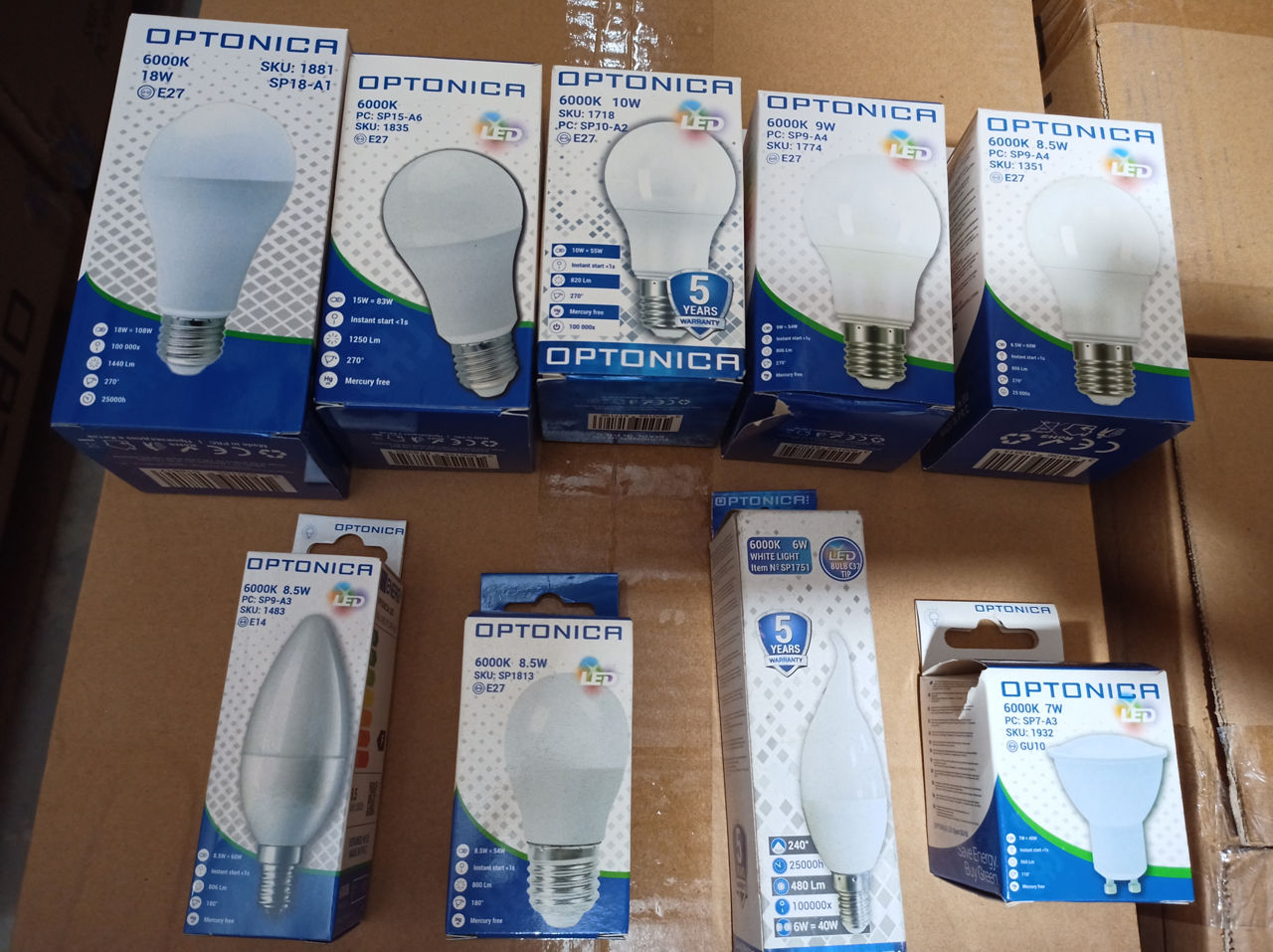 Becuri LED,Projectoare.Светодиодные лампы прожекторы фото 0
