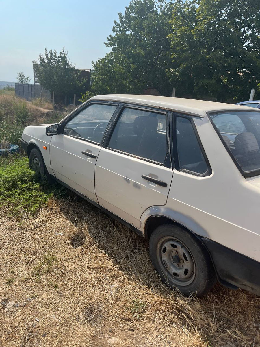 Lada / ВАЗ 21099 фото 4