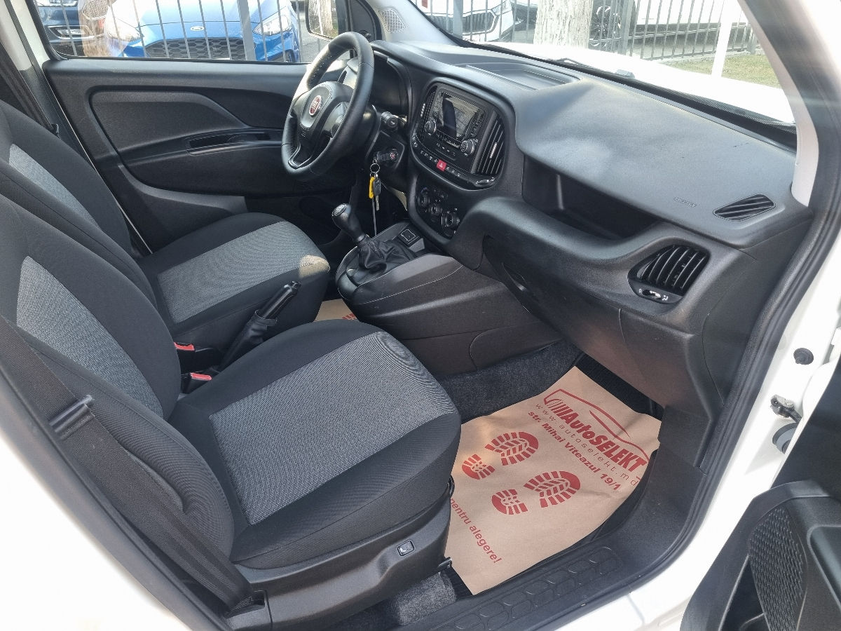 Fiat Doblo 2018 photo 10