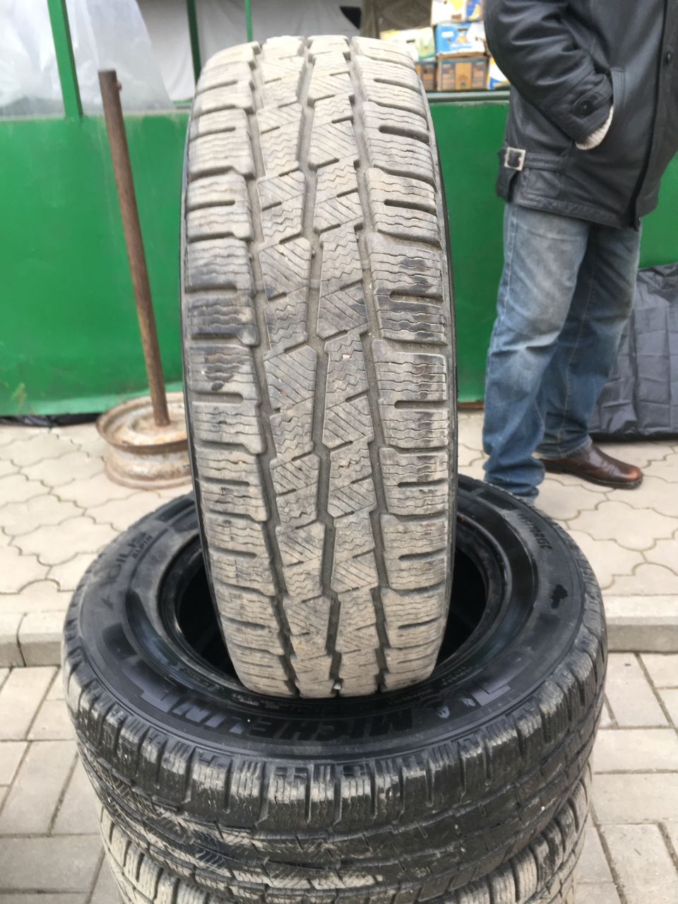 195/70 R15c Michelin