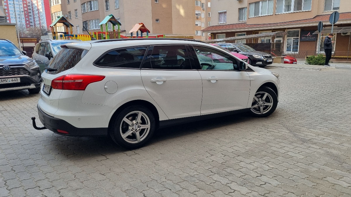 Ford Focus фото 2