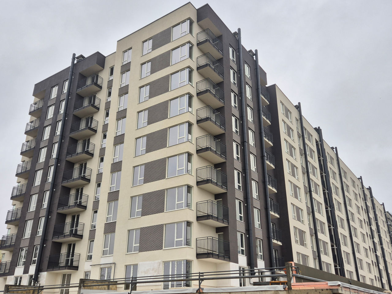 Apartament cu 2 camere,  Centru,  Ungheni,  Ungheni foto 0