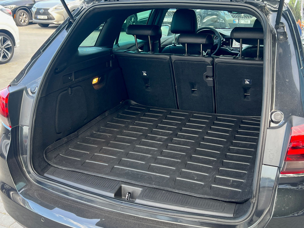 Opel Astra foto 17