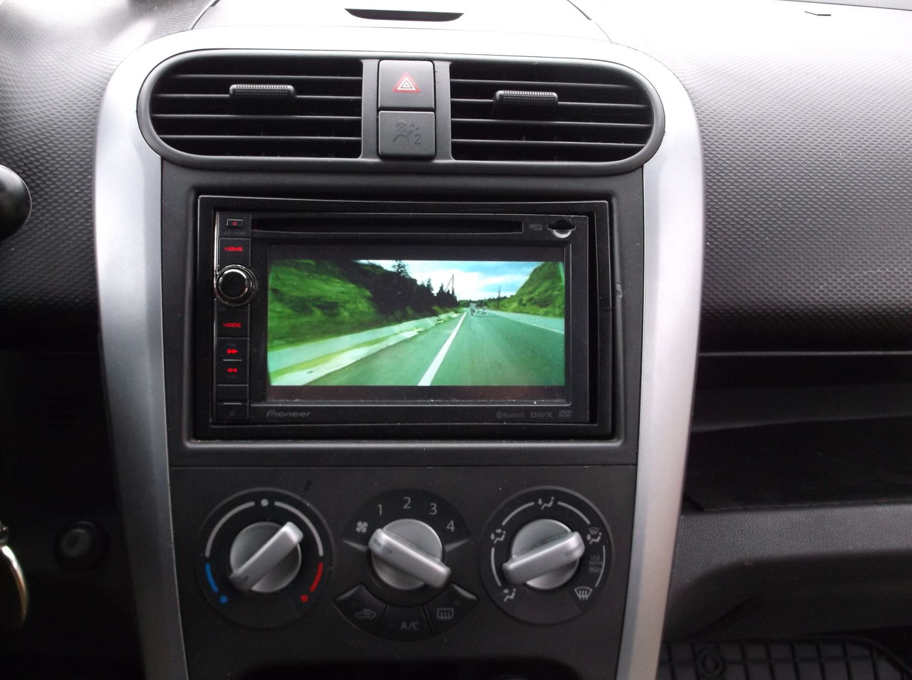 pioneer avic f930bt