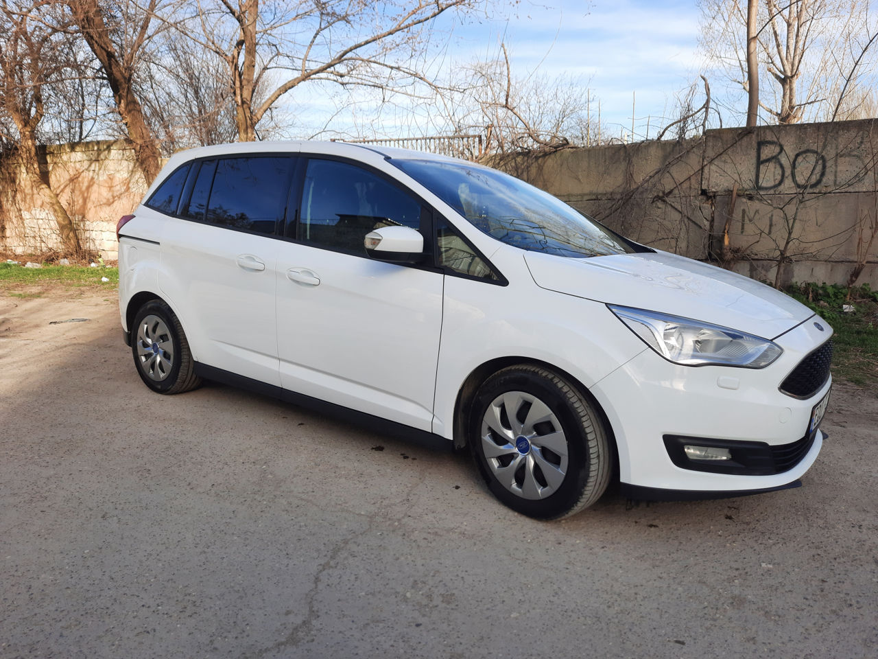 Ford Grand C-MAX foto 3