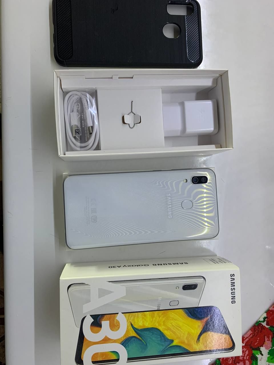 Samsung A 30.