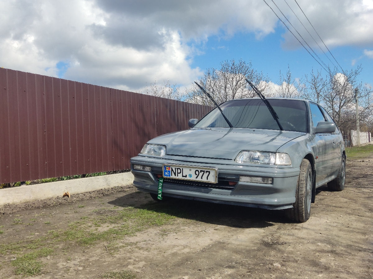 Honda Civic 1991 г. с пробегом 397000 км, Бензин, 2800 €