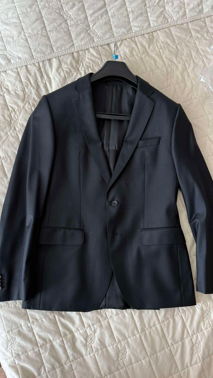 Sacou Hugo Boss new marimea L (50) foto 0