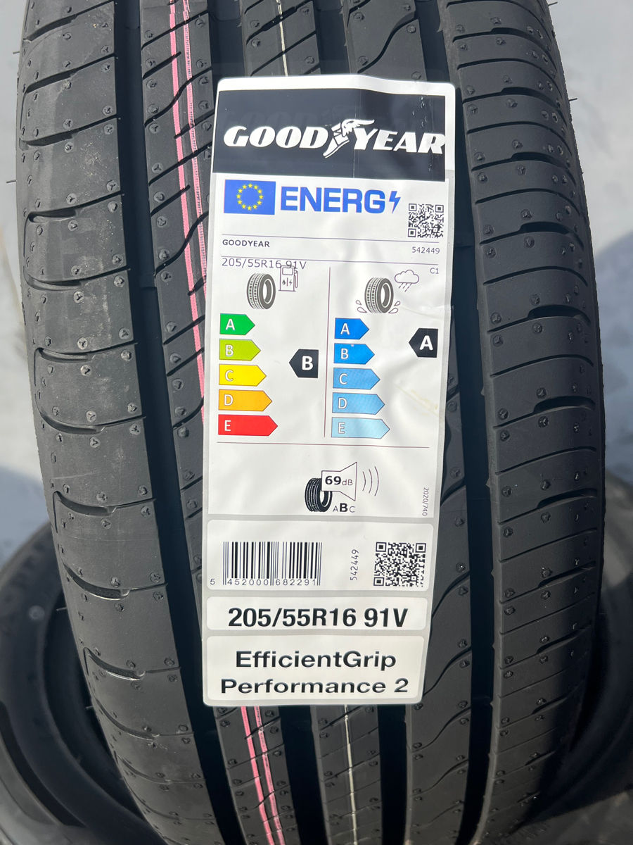 205/55 R16 Goodyear  EfficientGrip Performance 2/ Доставка, livrare toata Moldova фото 1