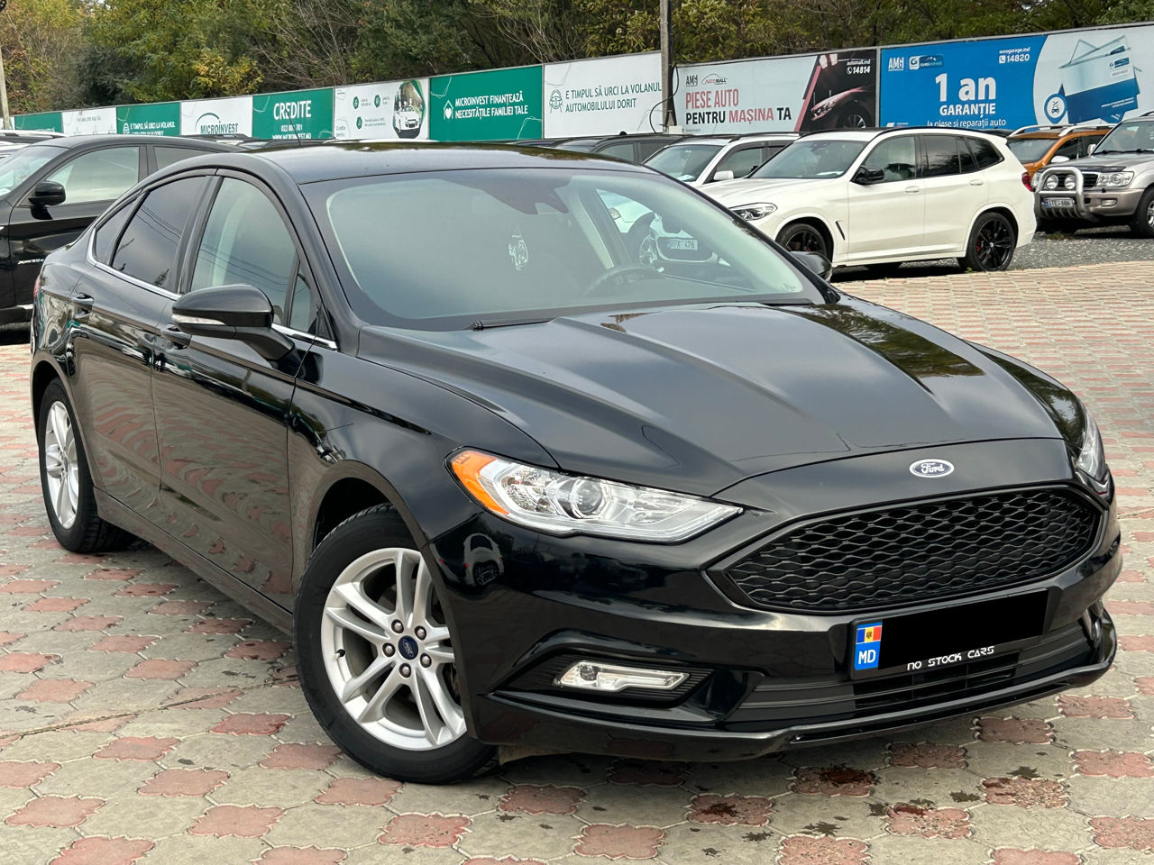 Ford Fusion foto 2