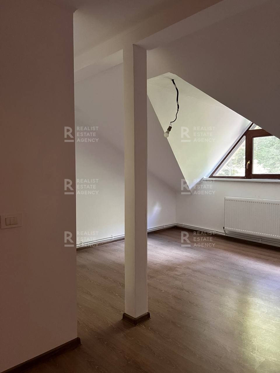 Apartament, 3 camere, Predeal, județul Brașov foto 4