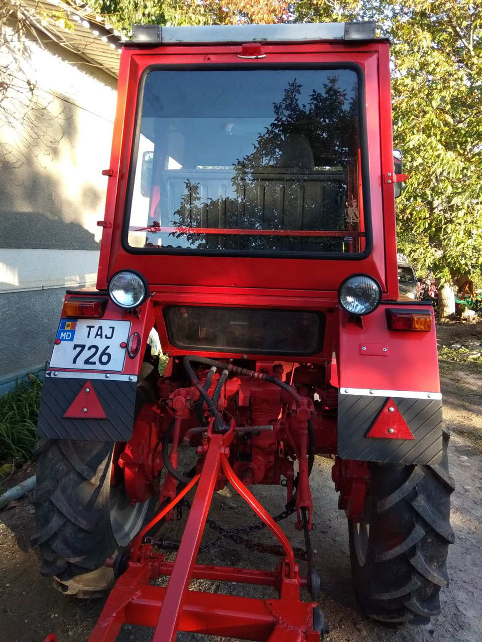 t25
