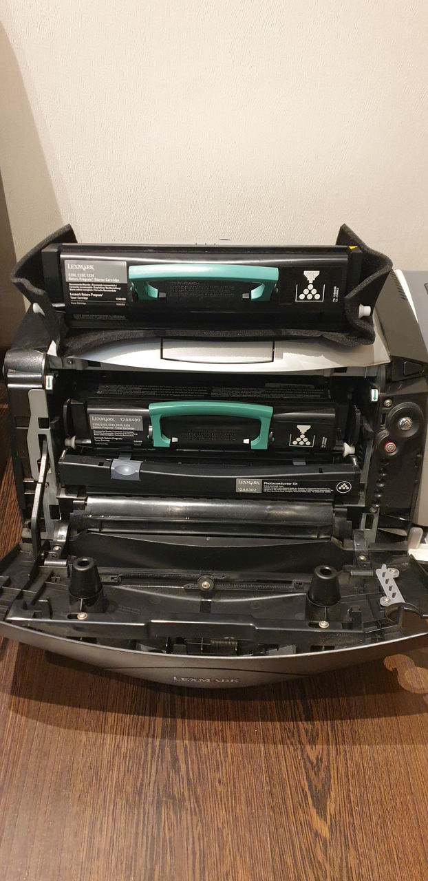Canon MF4018