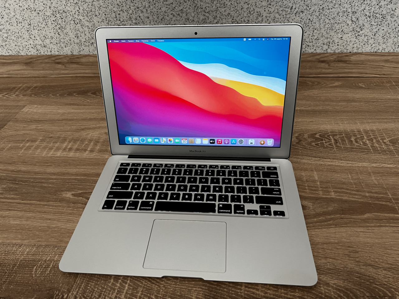 MacBook Air 13, 2014/ i5 4gen/ 4gb Ram/ 128gb SSD/ HD 5000/ 778 cicluri