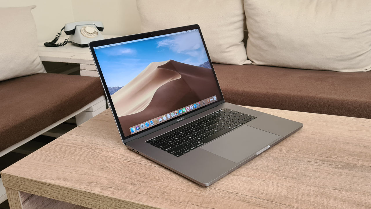 Macbook Pro 15 2019 (i9 16x 5.00Ghz, 16Gb, 512Gb, Radeon PRO Vega 4Gb) foto 0