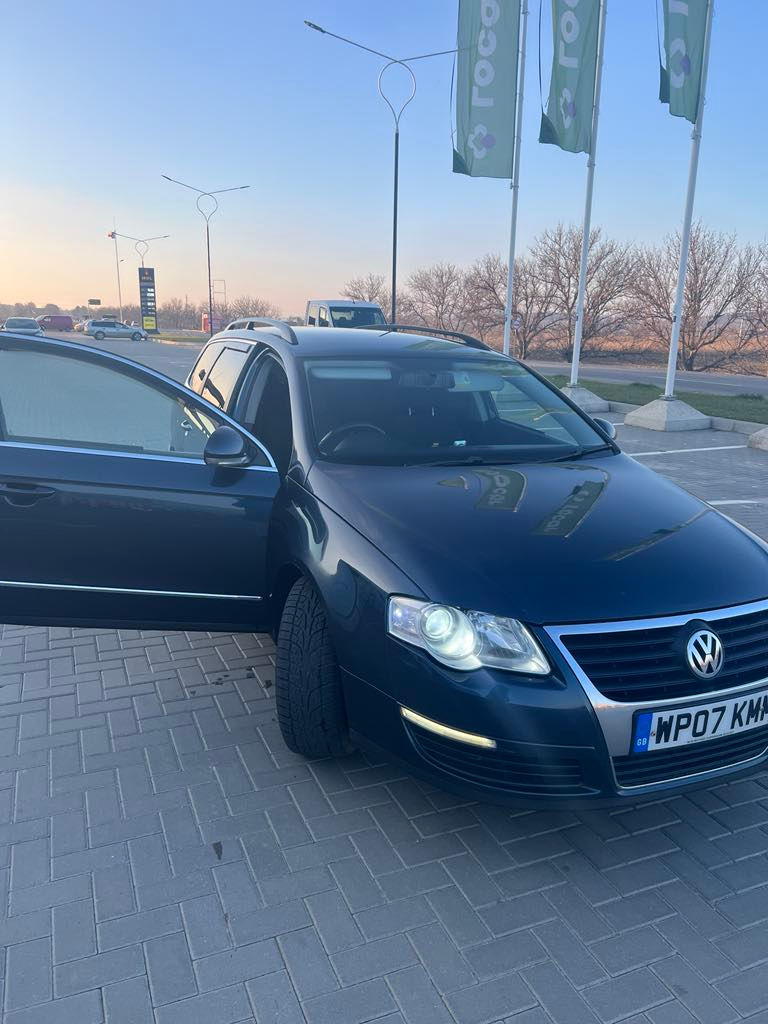 Volkswagen Passat foto 9