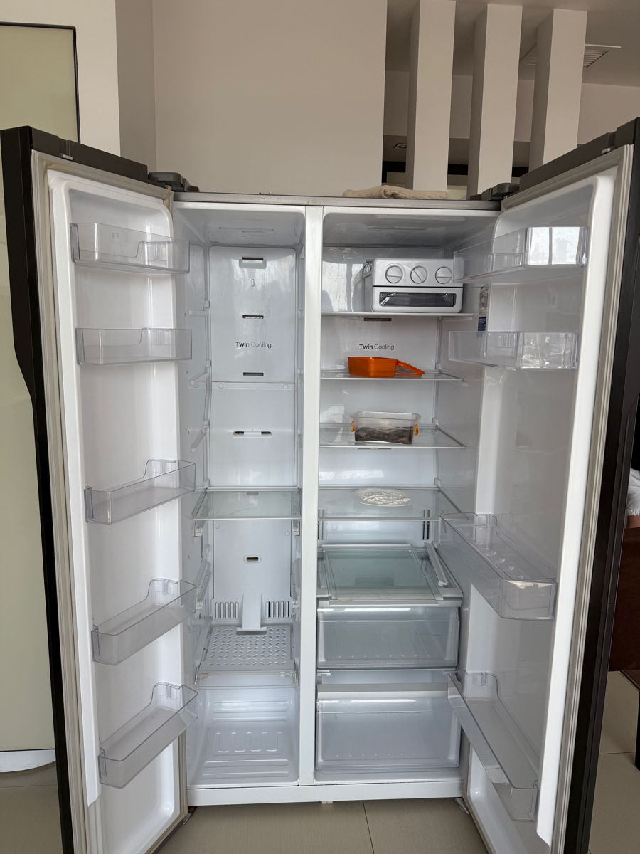 Frigider Samsung dublu  foto 2