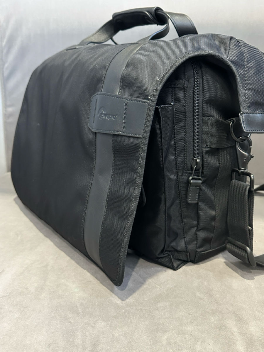 Lowepro Classified 200 AW Bălți foto 1