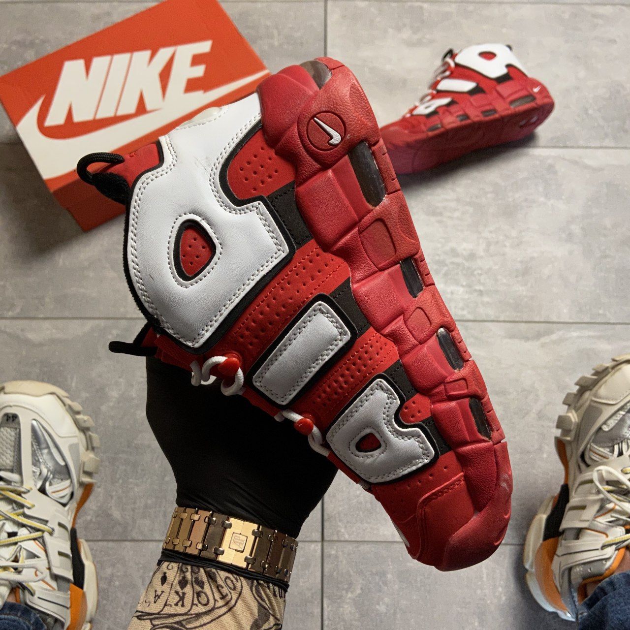 Nike Air More Uptempo University Red foto 3