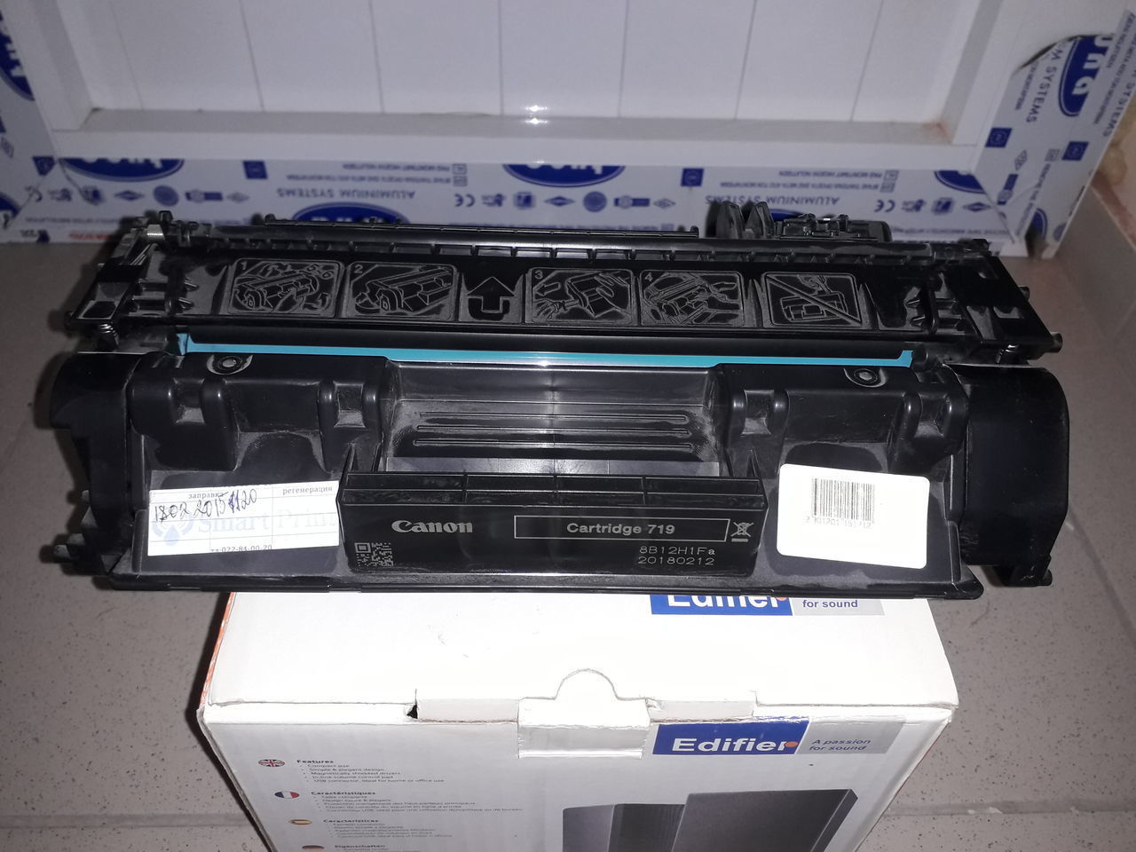 Продаются оригинальные картриджи Canon 719 и 737 (2 шт) отличное состояние