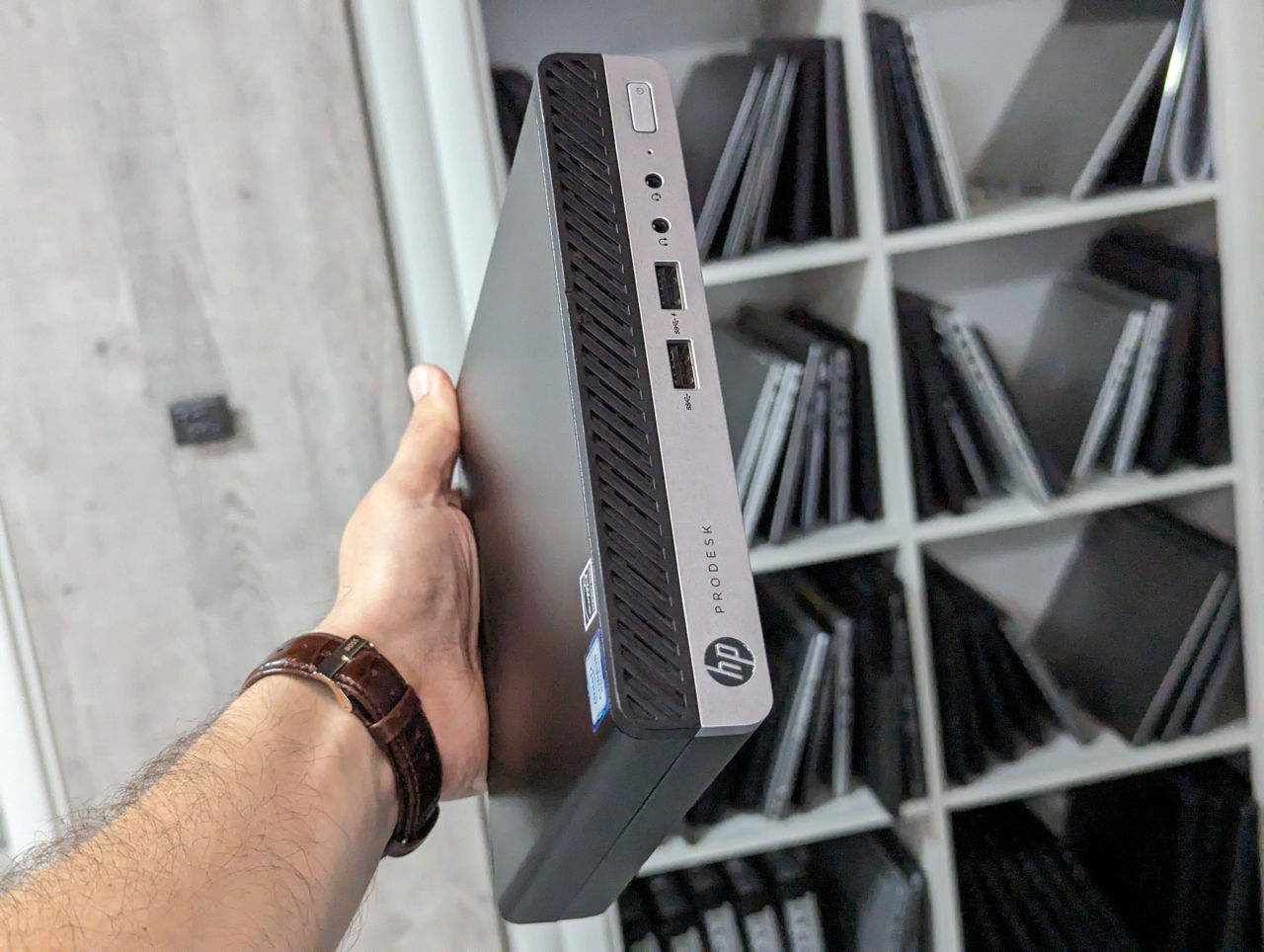 HP ProDesk 600 G4 (Core i5 8500T/8Gb DDR4/256Gb SSD/VGA + 2xDP) foto 0