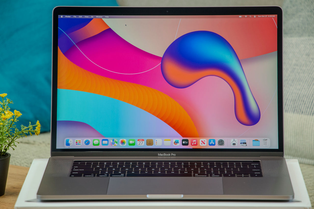 Macbook Pro 15 2019/ Core I9 9880H/ 16Gb Ram/ Radeon Pro 560X/ 500Gb SSD/ 15.4" Retina!! foto 1