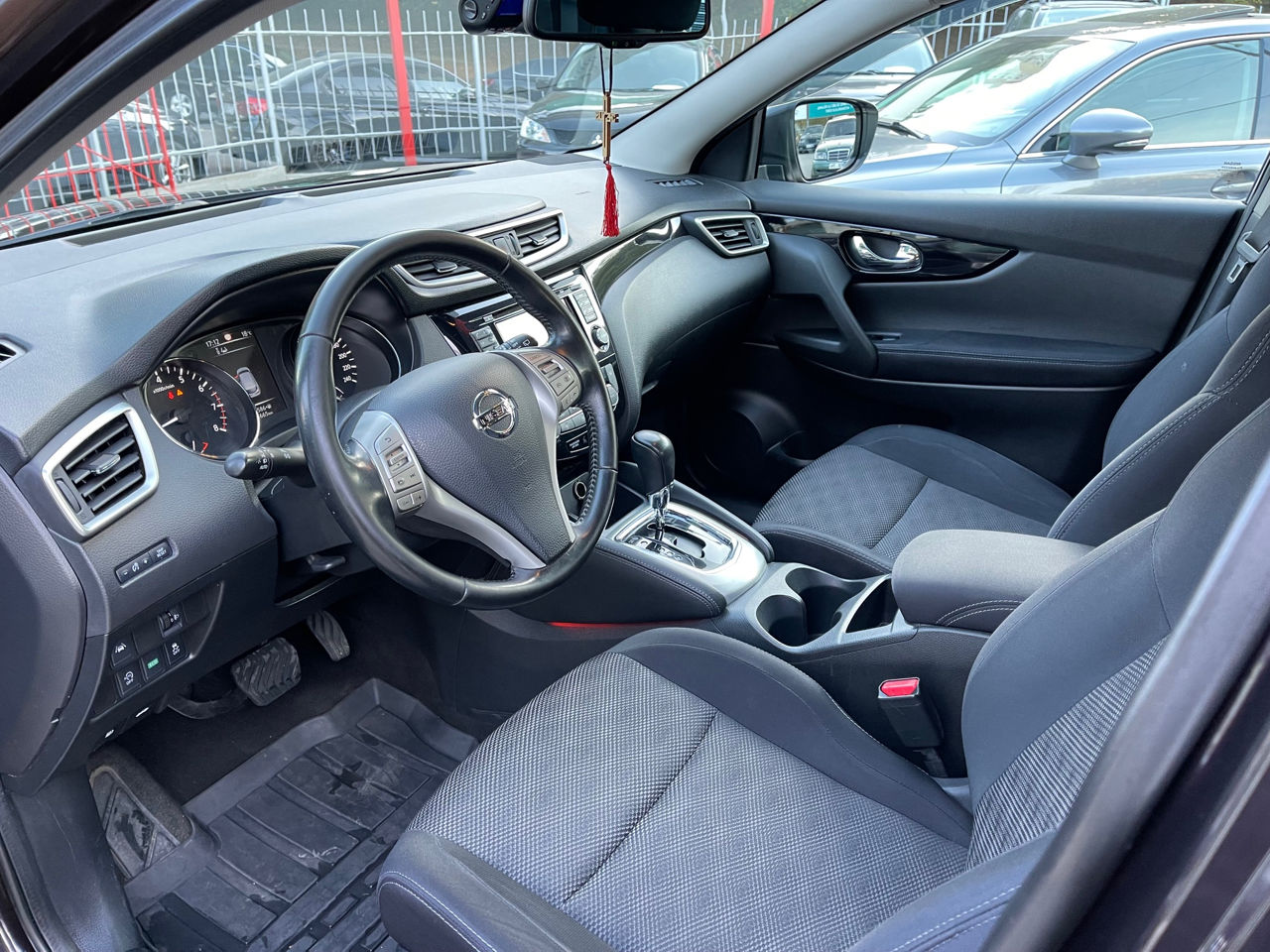 Nissan Qashqai foto 7