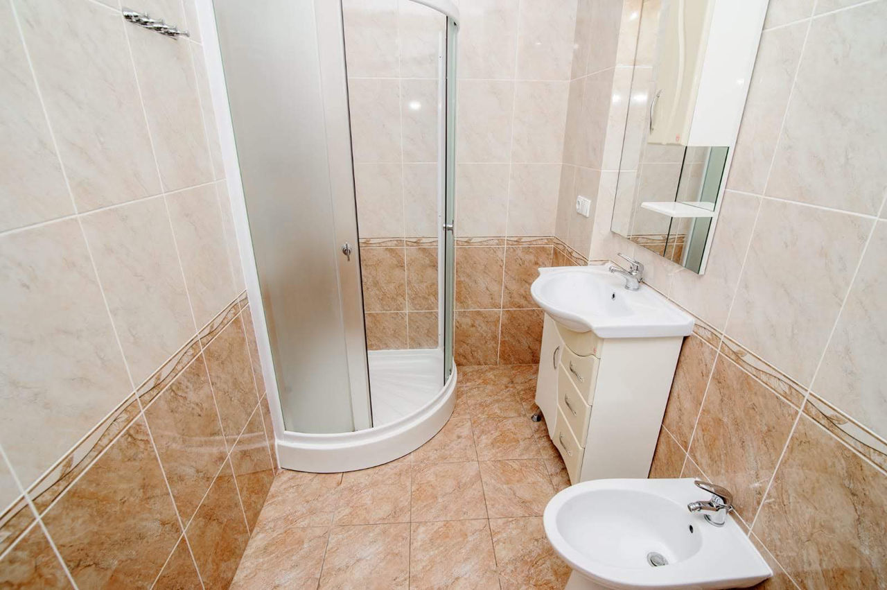 Apartament cu 1 cameră, 45 m², Centru, Chișinău foto 3