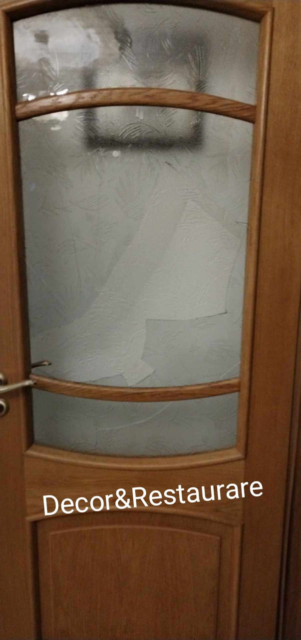 Sticla in usi, geamuri si mobila, restaurare vitralii stricate. foto 3