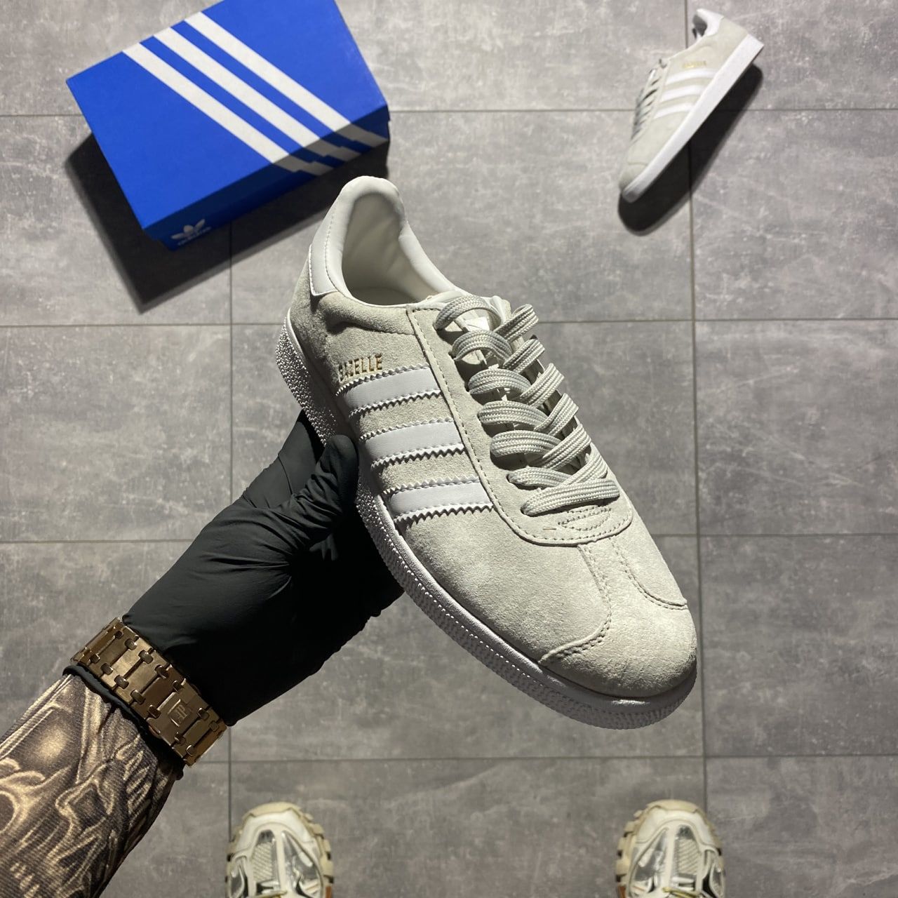 adidas gazelle pale grey