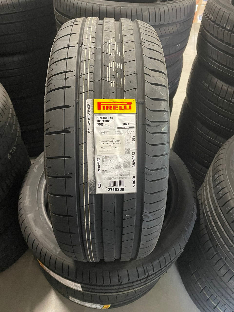 285/40R23 + 325/35R23 Pirelli PZ4 (MO). Лето. Доставка! фото 1