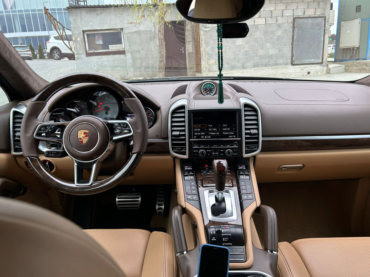 Porsche Cayenne foto 7