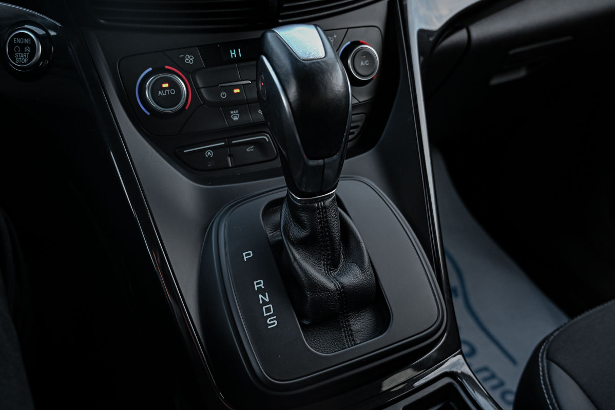 Ford Kuga фото 13