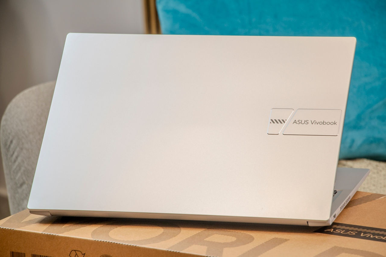 Asus VivoBook 17x - Core I7 1255U, 16Gb Ram, IrisXe, 500Gb SSD, 17.3" FHD IPS фото 8