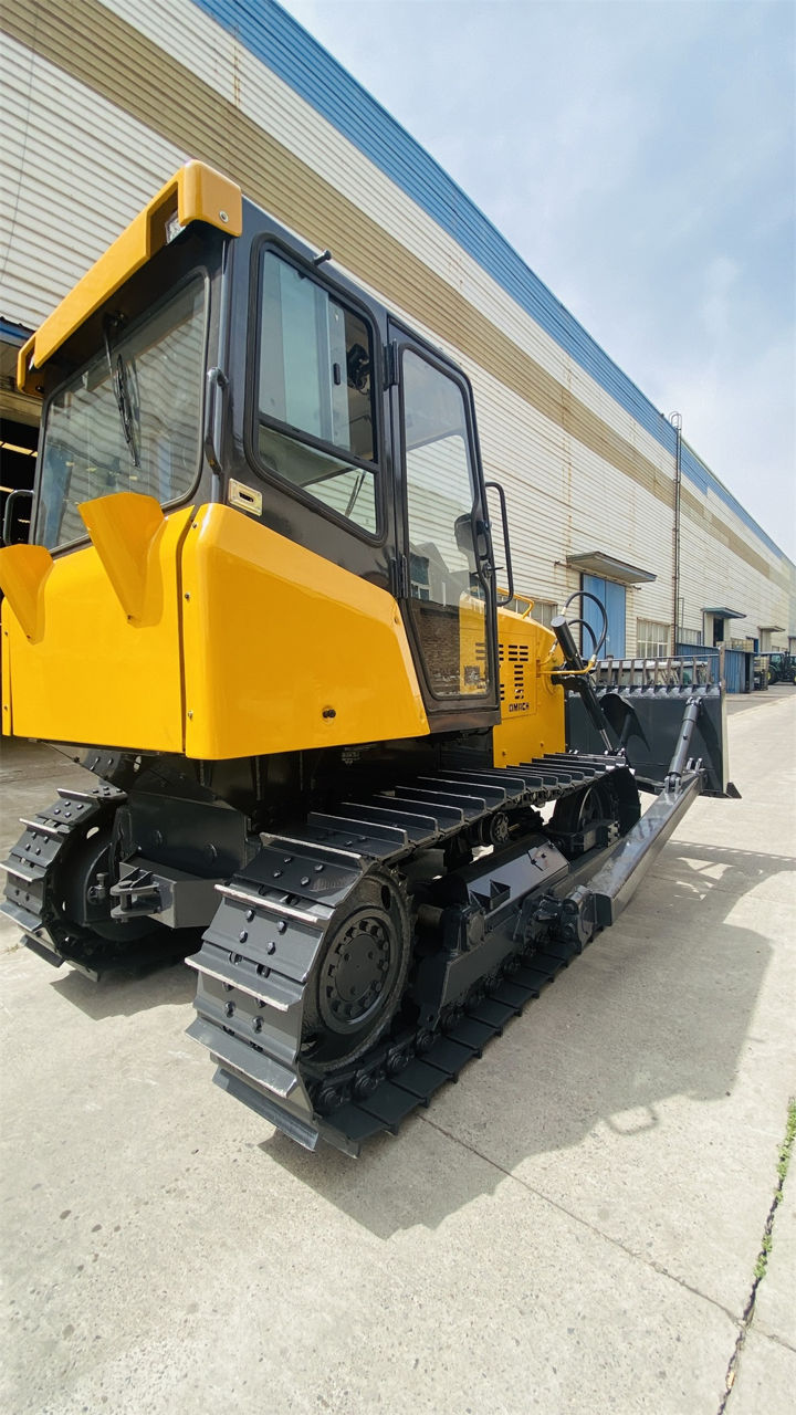 Buldozer T100 foto 2