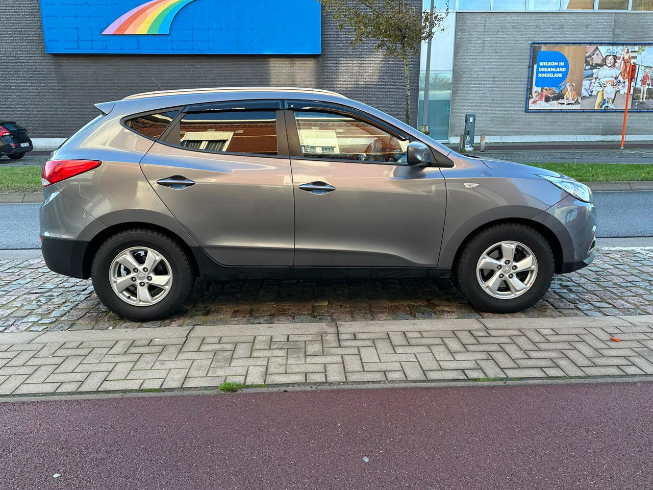 Hyundai ix35 2011 г. с пробегом 228000 км, Дизель, 9300 €