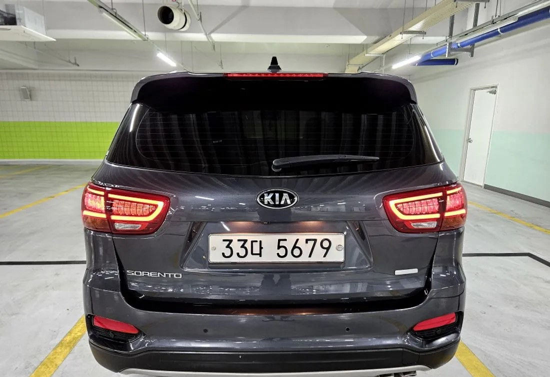 KIA Sorento foto 1
