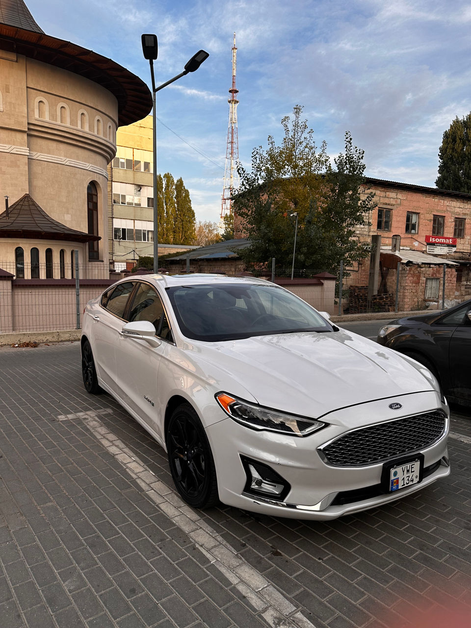 Ford Fusion foto 1