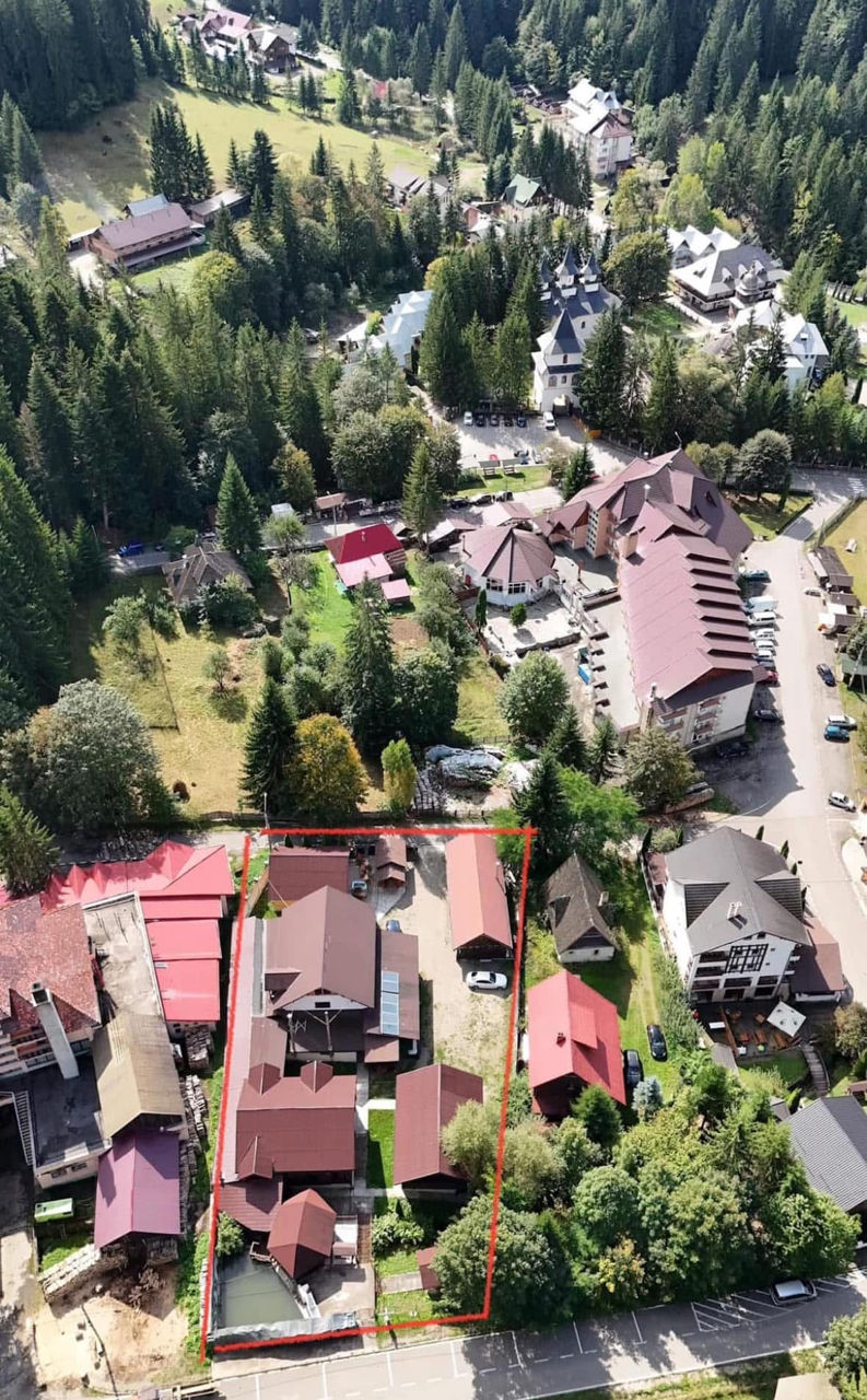 Pensiune de vânzare în Durău, România  foto 1