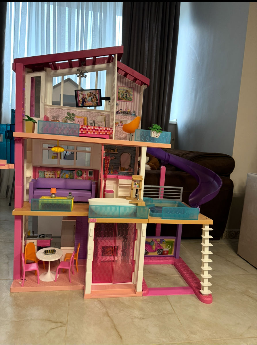Casuta Barbie foto 1